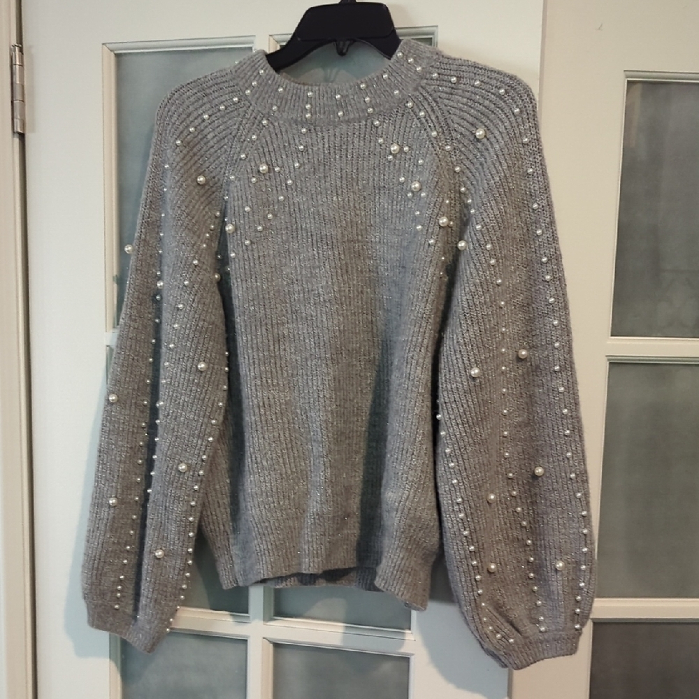 Simply Couture Gray Crew Neck Sweater with Pearl Embellishments
